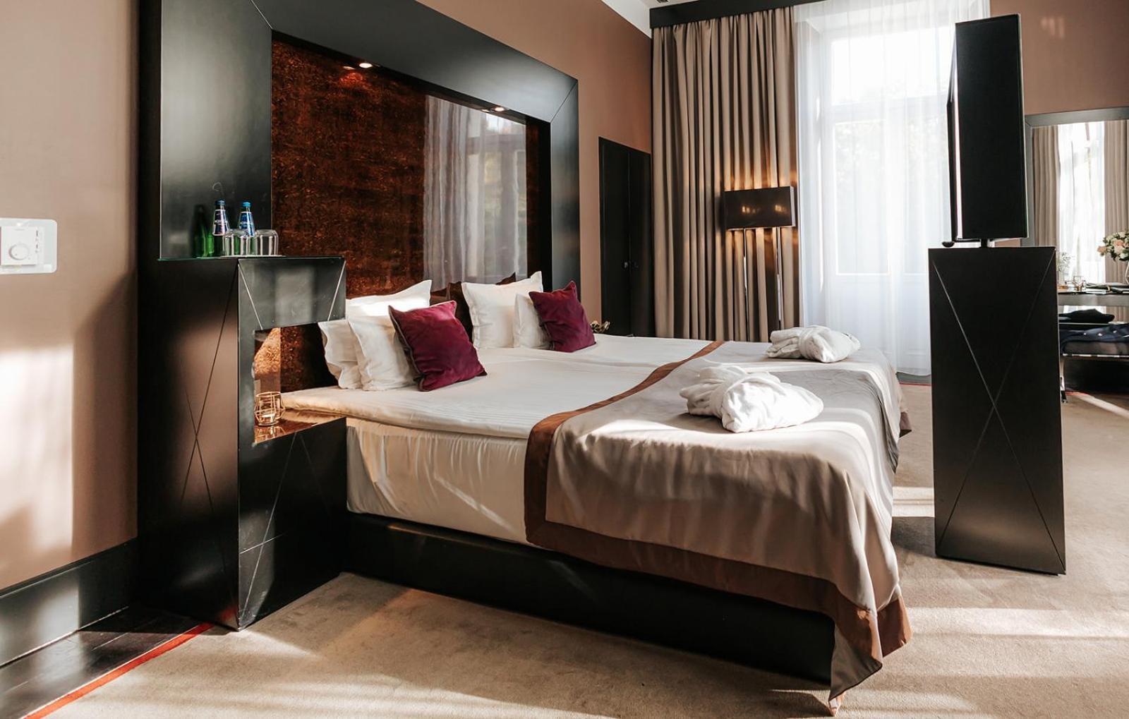 호텔 플래티넘 팰리스 브로츠와프 외부 사진 A room at the hotel