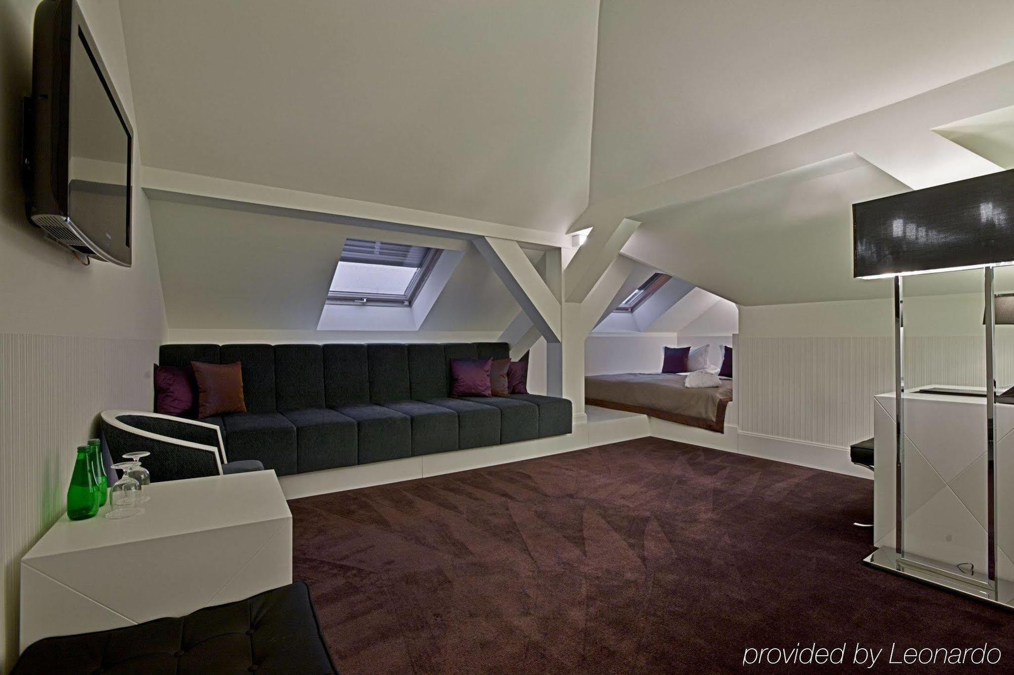 호텔 플래티넘 팰리스 브로츠와프 객실 사진 A room at Leonardo Royal Hotel Berlin